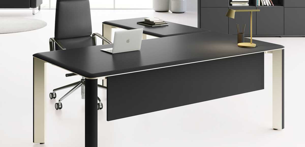 Table 48x24 | Office Desks | Vari®