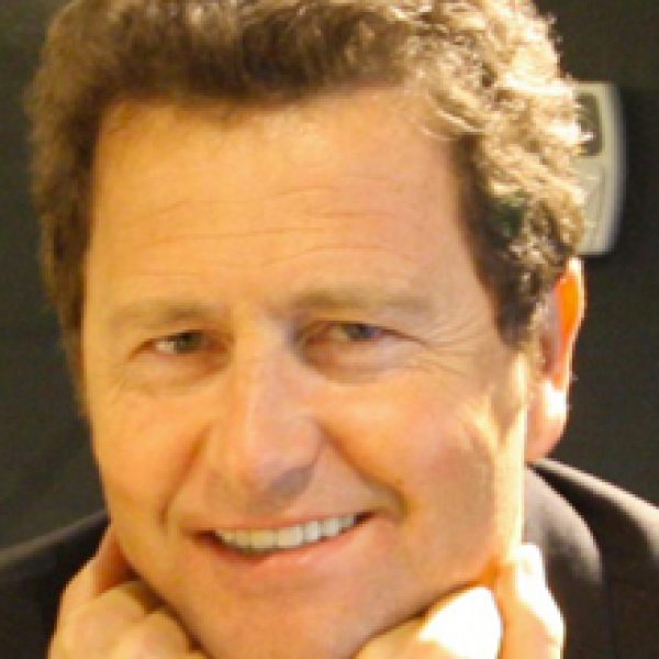 Mario Mazzer architect and designer of Martex executive desks