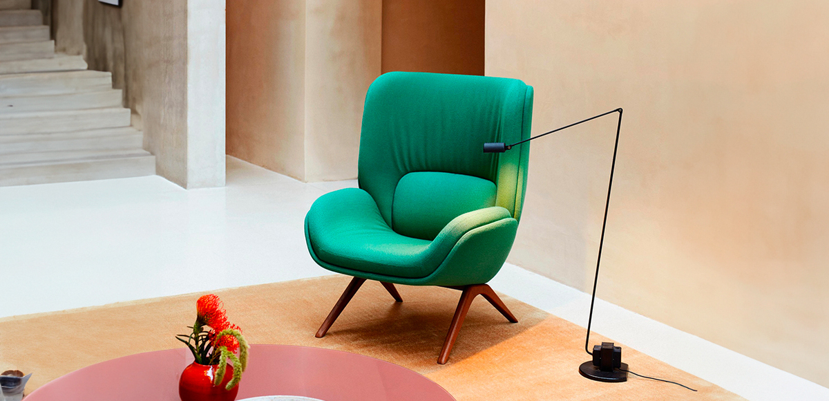Lepal armchair by Arper, designer Doshi Levien: comfort & ergonomy