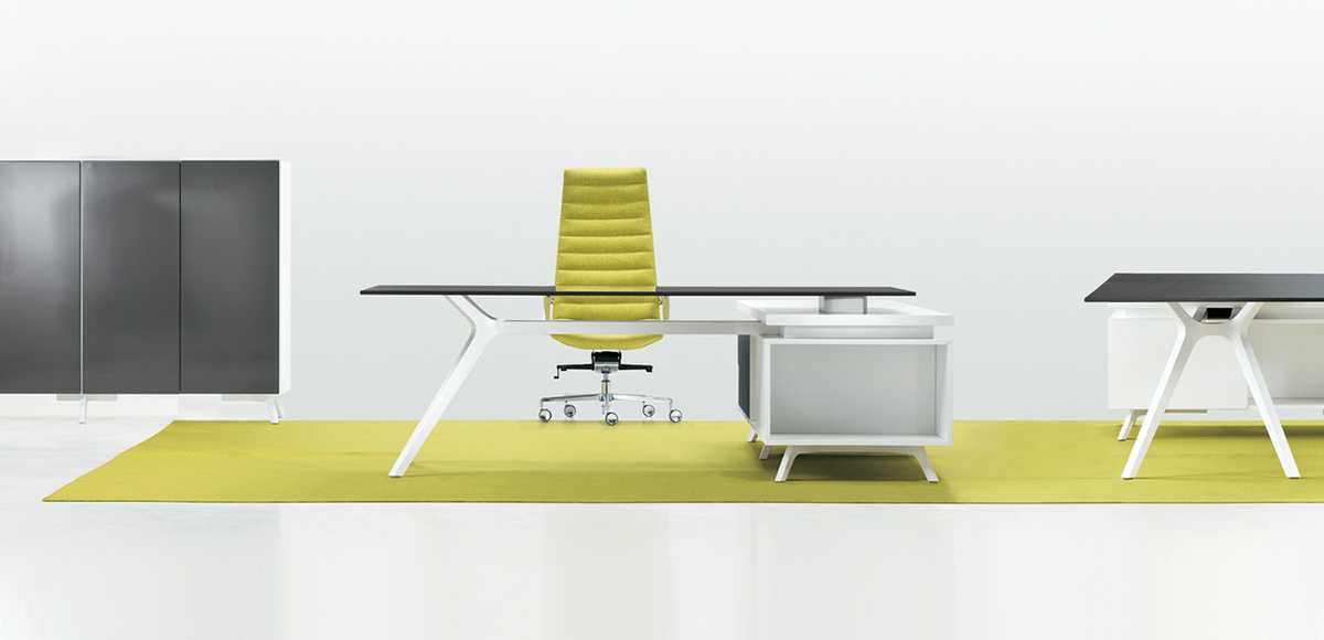 DR design desk