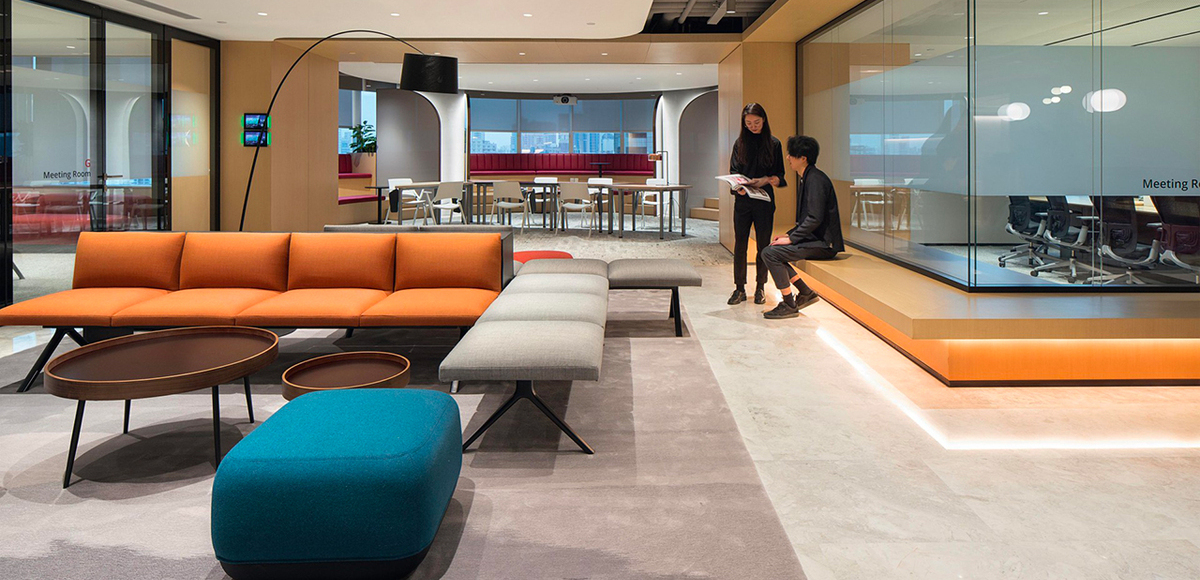 Kiik collection by Arper, design Ichiro Iwasaki: between Kiik collection by Arper, design Ichiro Iwasaki: between
