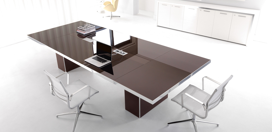Modern executive desks Athos by IVM