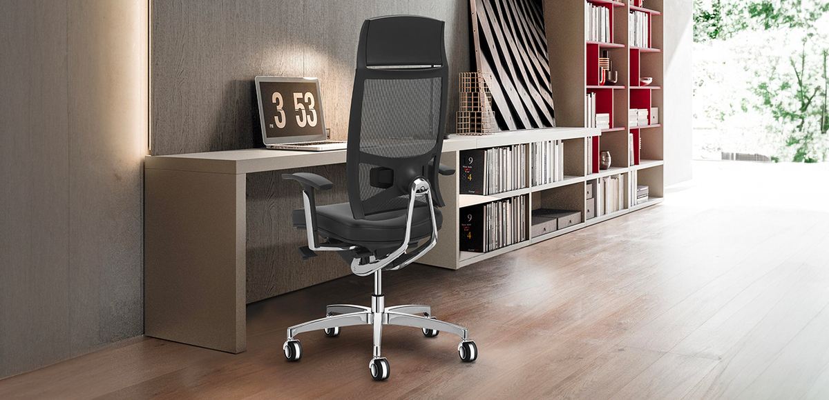 Spirit Italian office executive chair, designers Baldanzi & Novelli
