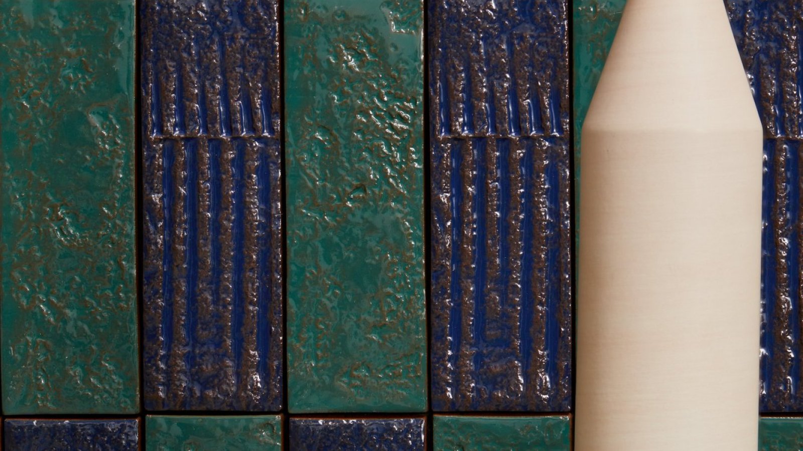 Chamotte glazed brick wall by Mutina in glossy colors
