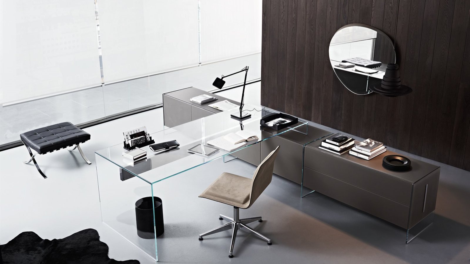 Designer office desk Air Desk by Gallotti & Radice in clear crystal