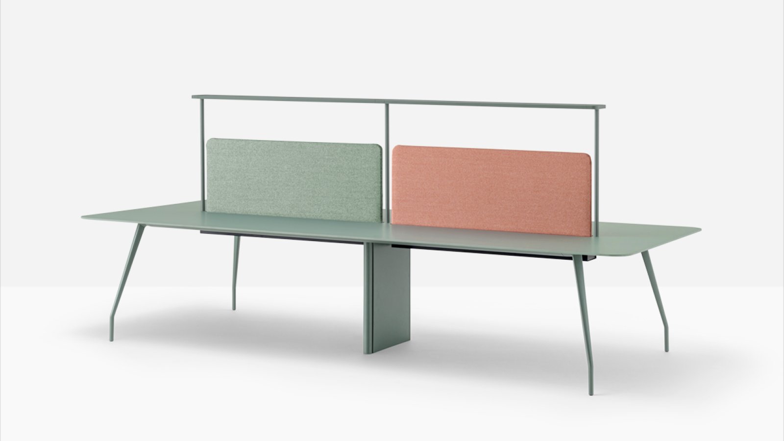 Office workstation Rizz by Pedrali with white solid laminate top and aluminum legs