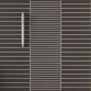 Fringe installation with a three millimeter joint