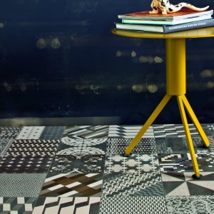 Detail of the Azulej Renda pattern tile by Mutina