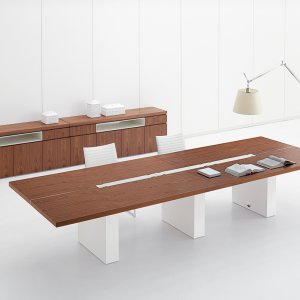 Ar.tu meeting table with central top-access panel in white leather