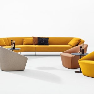 Upholstered base of the Colina tub in detail