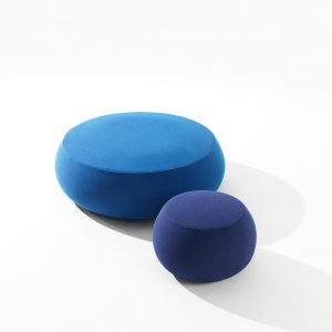 Low Pix ottoman 21.7 inches across