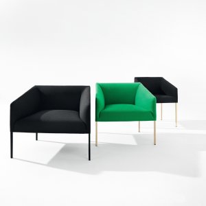 Saari armchair by Arper in the larger size, upholstered in leather