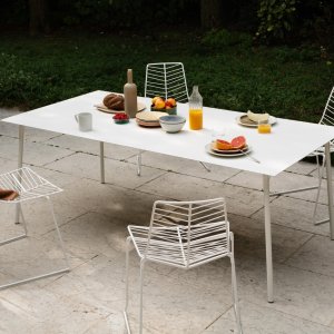 Leaf stool by Arper at bar height