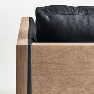 Steeve Lou with right-side table in oak finish