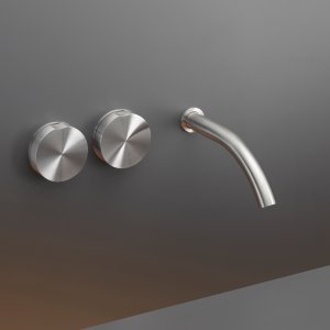 Remote controls of the Giotto collection installed by the shower