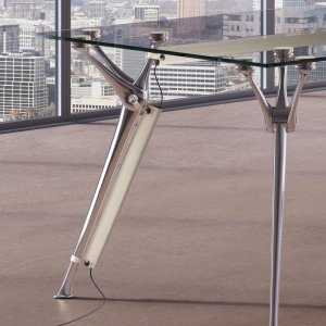 Genesis by Codutti with clear tempered glass top and polished edge