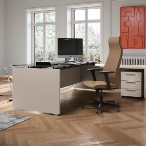 Cable basket hooked to the beams of the GO desk
