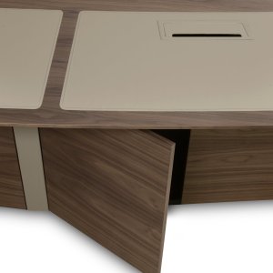 Executive floor boardroom with Corniche table and Sella armchairs