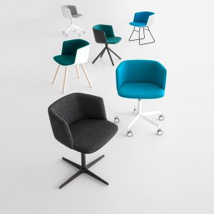Height-adjustable Cut chair at a home office desk