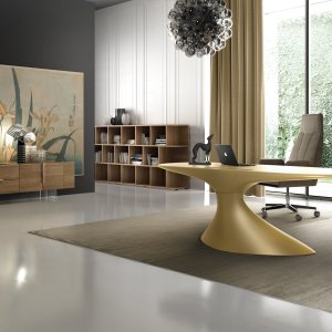 Sculptural shell of the Zero desk