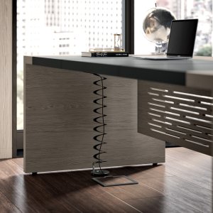 Full-height modesty panel version of the e-10 desk