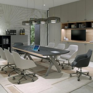 SUPER MATT lacquered Sant'Andrea meeting table by Estel