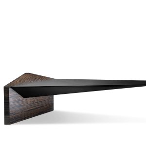 Euclideo desk in standard ebony veneer in a corner office