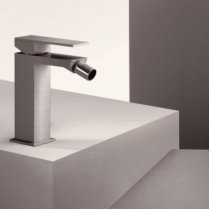 Tall version of the Fantini Mint faucet in Matt Black, straight-on view