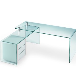 Glass executive desk Rialto in a corner office