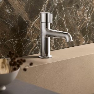 Fantini Flora bidet faucet, single-hole, with swivel aerator