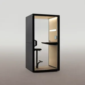 Standing height table and adjustable stool in Framery Gradus Focus