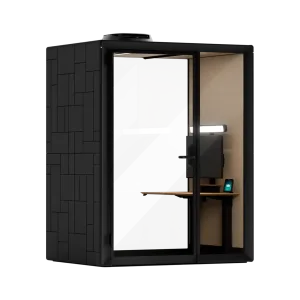 Wide doorway and low threshold of the Gradus Work pod