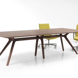 Executive office with DR desk, service unit and Key chair by Frezza