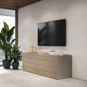 Dark walnut veneer detail on a Mux70 executive desk top