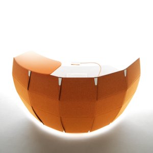 Welcome shelf in lacquered MDF on the Funny Sat counter