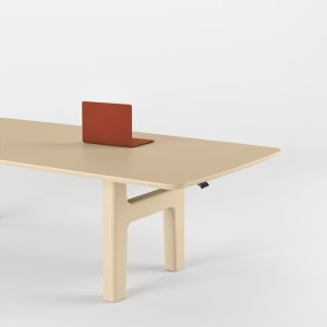 Hito desk with FENIX Black Ingo top and tone on tone black legs