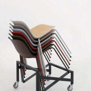 Felt-lined glides under the Seela chair