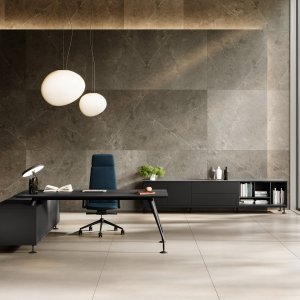 Énosi meeting table with black aluminium top-access, glass surface