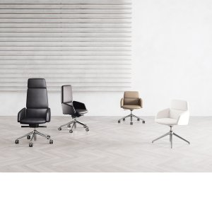 Lead visitor chair on four-spoke aluminum pyramid base