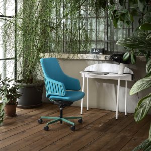 Italia chair by Favaretto & Partners, high backrest