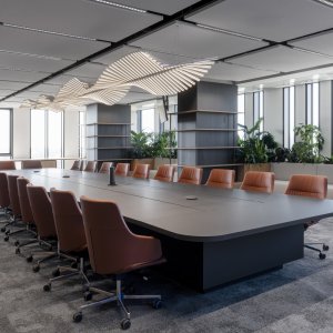 Self-braking castors of the Italia executive chair
