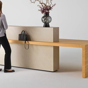 Open operator compartment of the Kyo Reception in Titanio 041