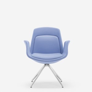 Executive floor furnished with Nordic chairs
