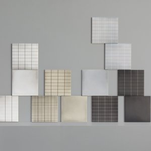Aurore Light Green Grid S sample tile in 8x8 format