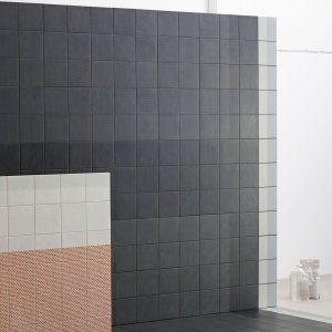 Base Black tile from Mutina's Tape collection