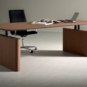 Otto bench by Martex with fan-shaped fabric screen between workstations