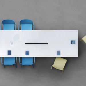 Height-adjustable Arki-Table conference table by Pedrali raised for a standing meeting
