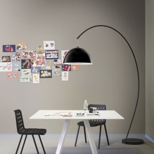 Cable cut-out and black steel tray under an Arki-Table ADJ top