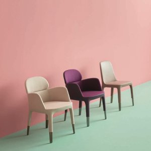 Ester 693 pouf, 16.5 in square