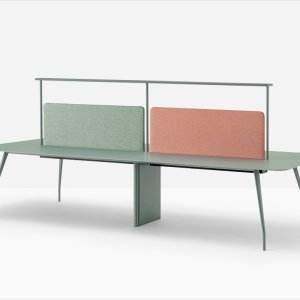 Office workstation Rizz by Pedrali with white solid laminate top and aluminum legs